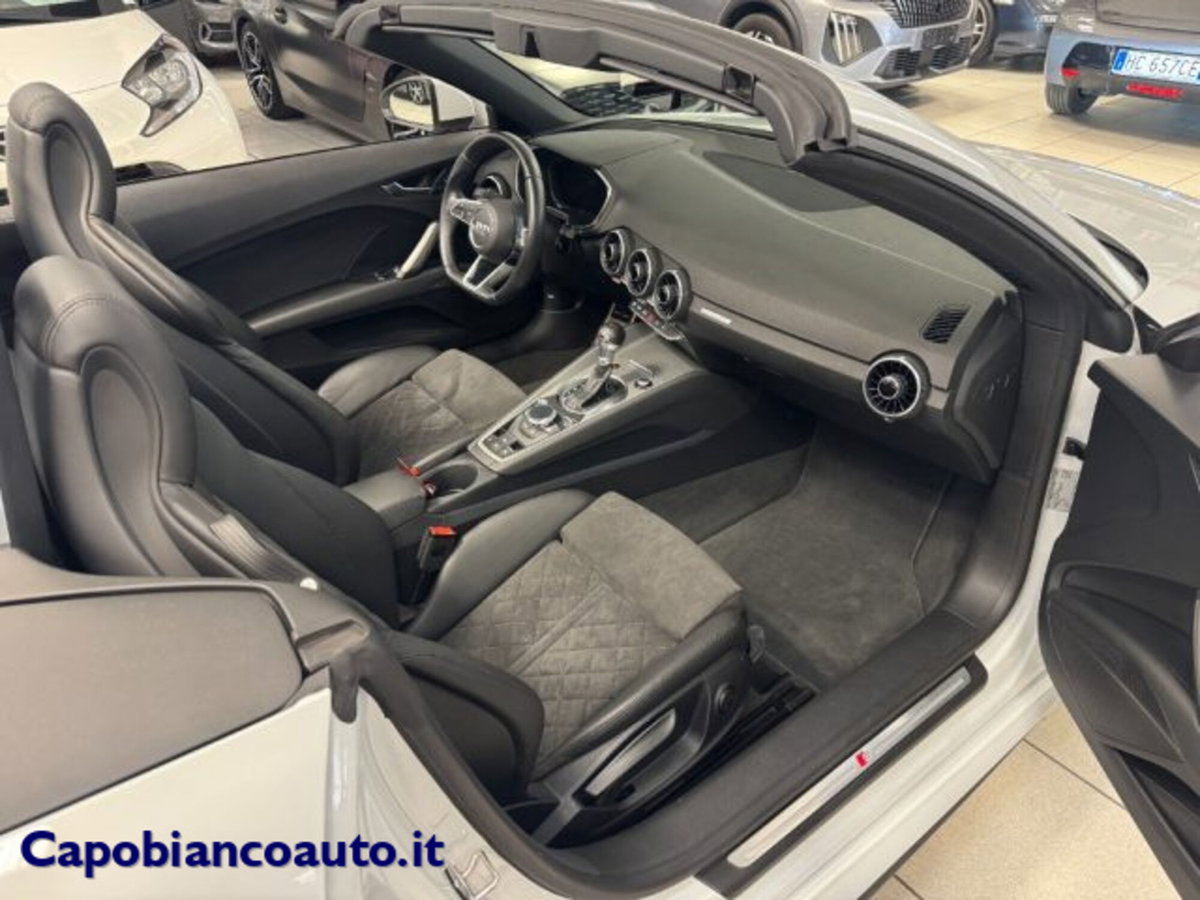 Audi TT Cabrio 40 TFSI S tronic (15)