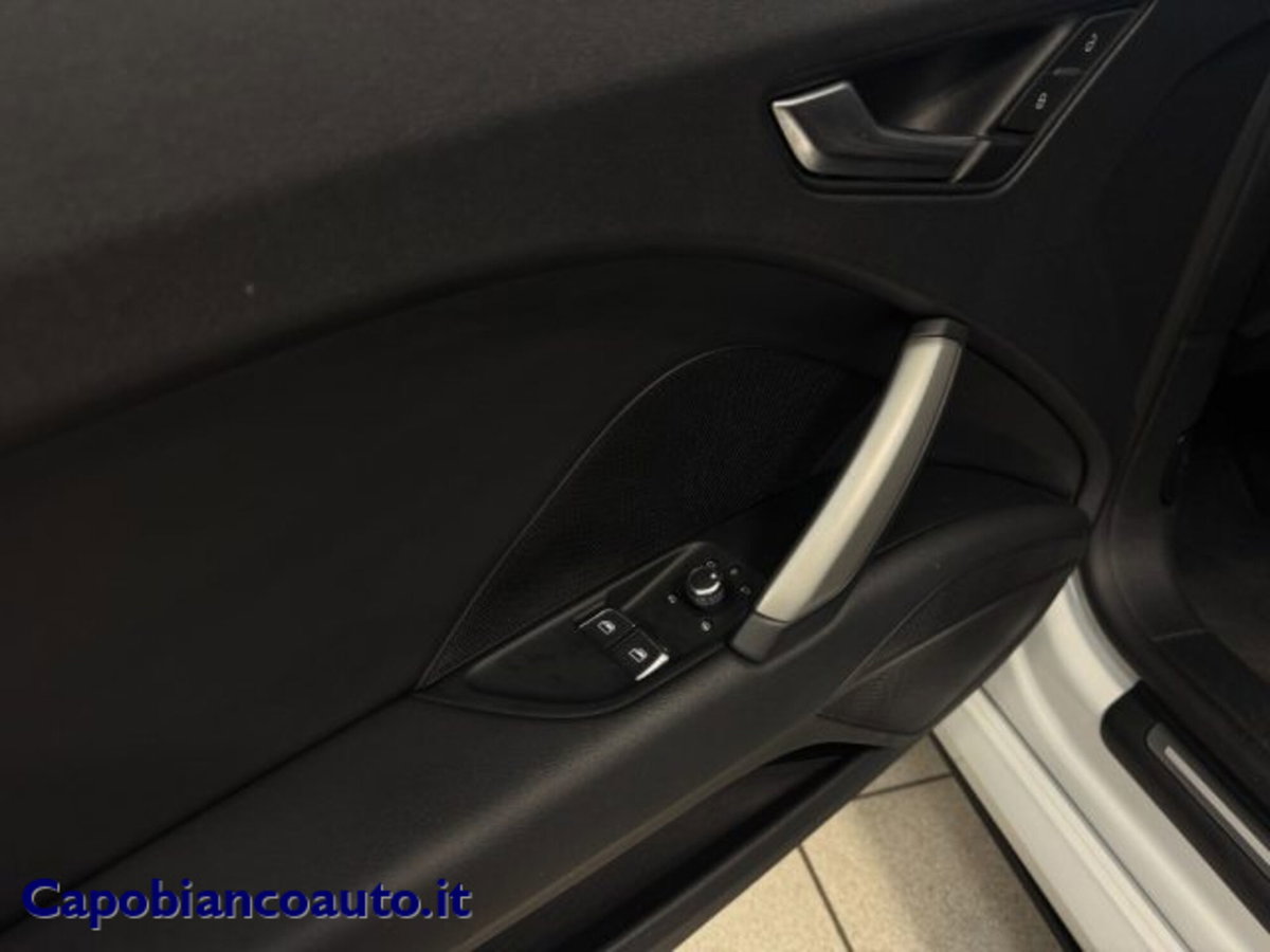 Audi TT Cabrio 40 TFSI S tronic (16)