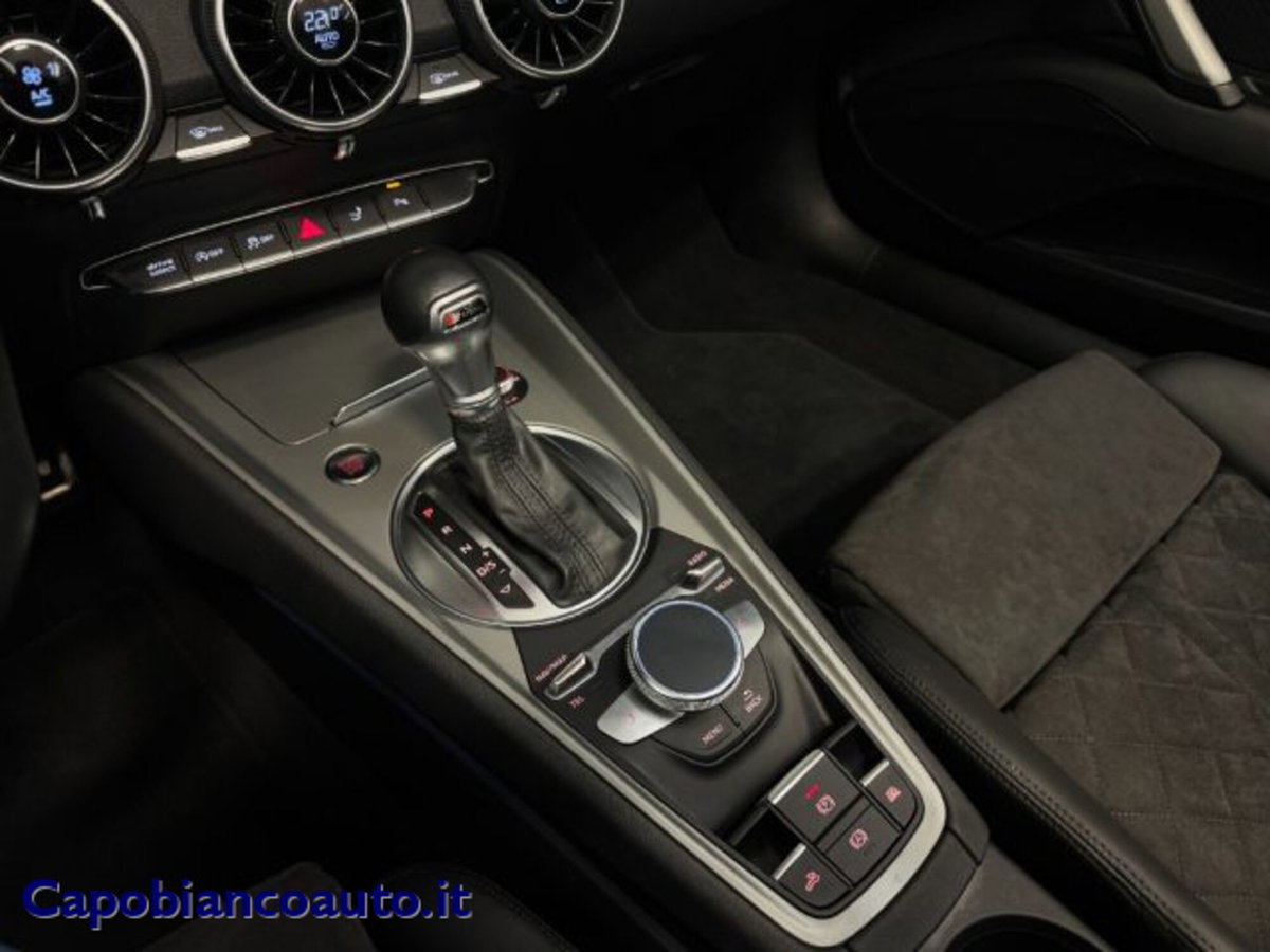 Audi TT Cabrio 40 TFSI S tronic (18)