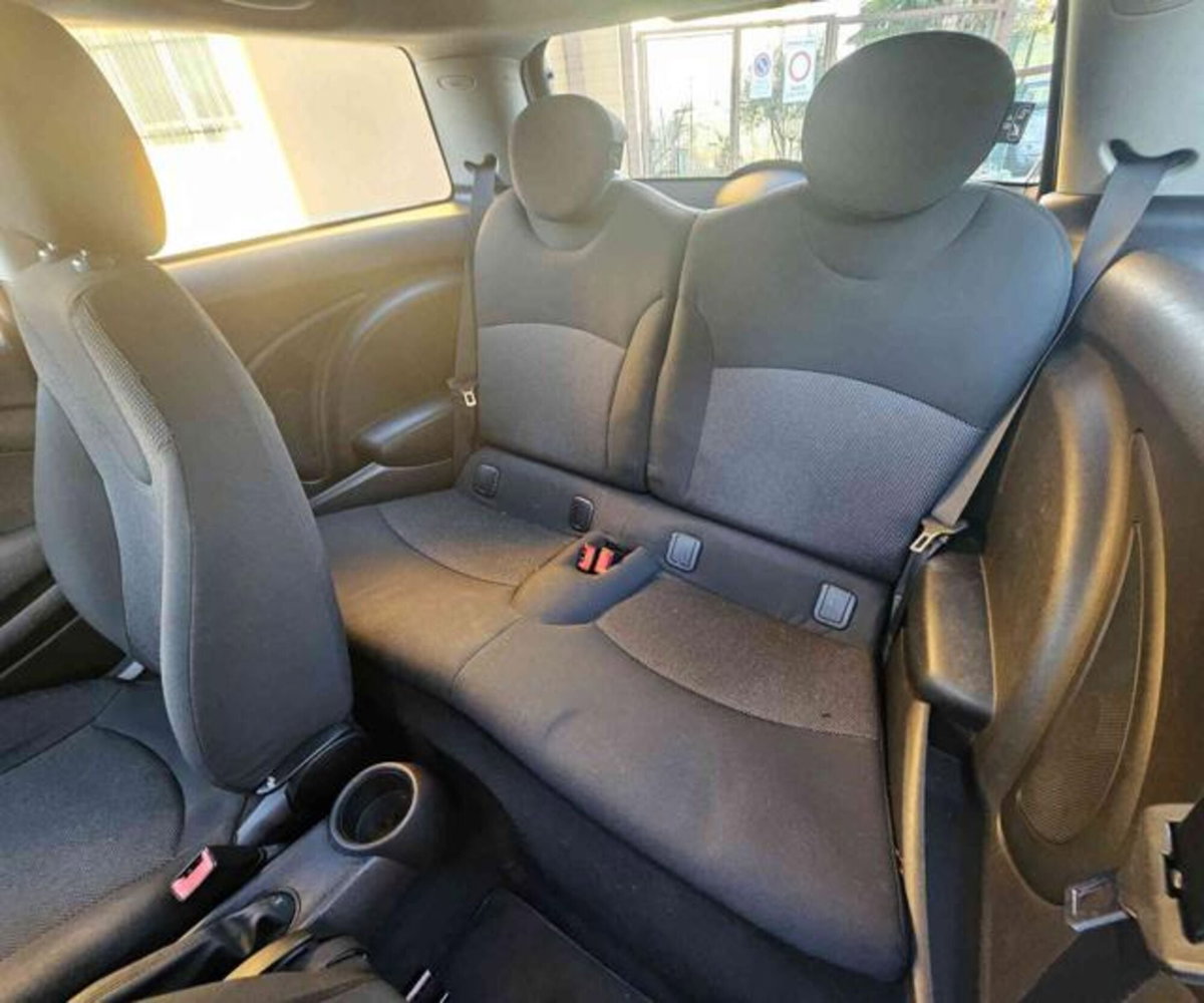 MINI Mini 1.4 16V One (55kW) (13)