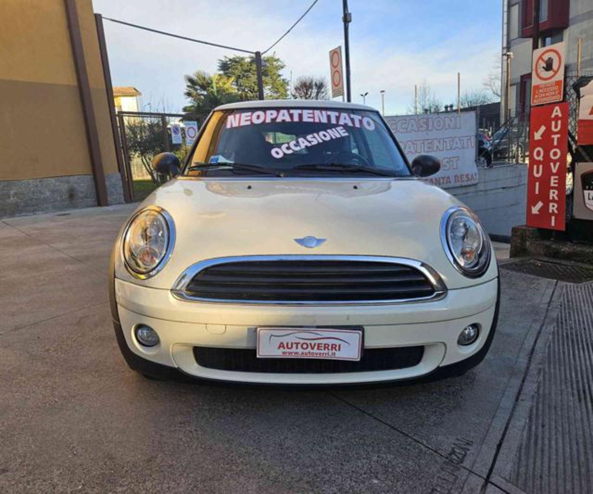 MINI Mini 1.4 16V One (55kW) (2)