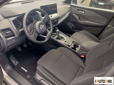 Nissan Qashqai 1.3 mhev Acenta 2wd 140cv (8)