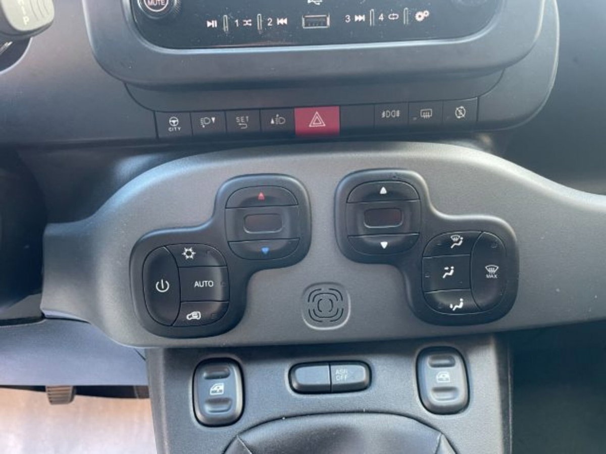 Fiat Panda 1.0 firefly hybrid s&s 70cv 5p.ti (15)