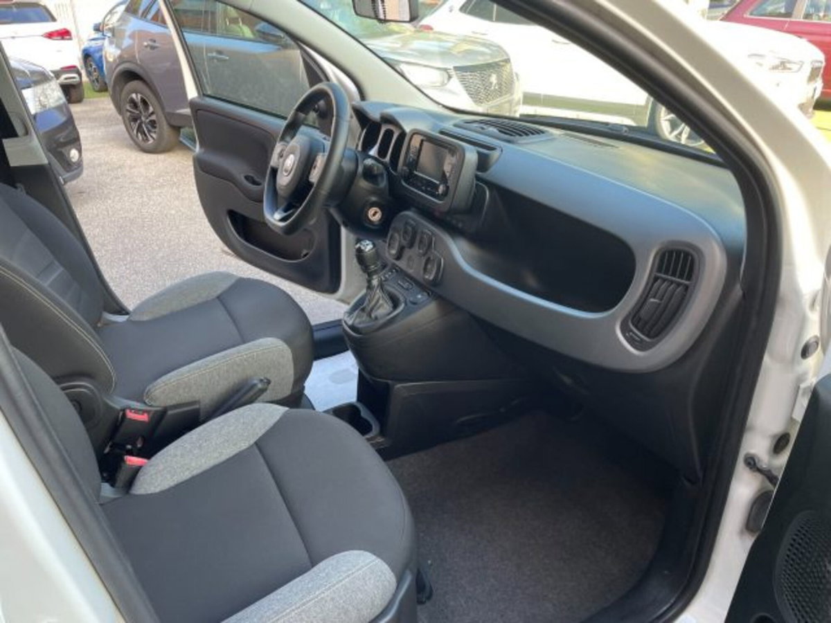 Fiat Panda 1.0 firefly hybrid s&s 70cv 5p.ti (8)