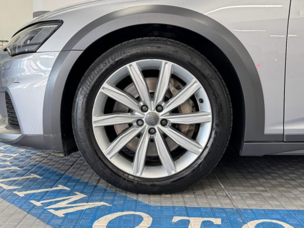 Audi A6 Allroad 55 TDI 3.0 quattro tiptronic (9)
