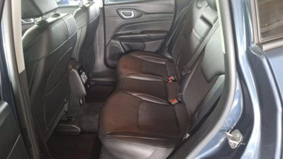 Jeep Compass 1.6 Multijet II 2WD Limited (12)