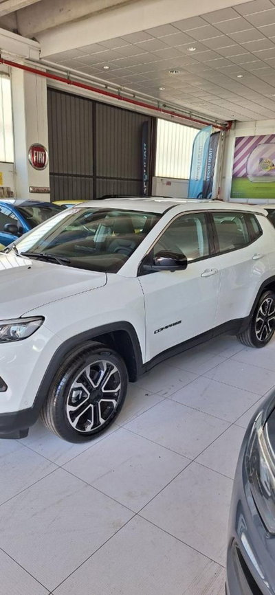 Jeep Compass 1.5 turbo t4 mhev Altitude 2wd 130cv dct (6)
