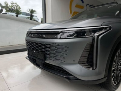 Omoda Omoda 9 SHS-P 1.5 tgdi phev Black Knight i-awd (15)