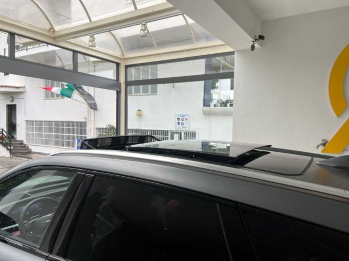 Omoda Omoda 9 SHS-P 1.5 tgdi phev Black Knight i-awd (19)