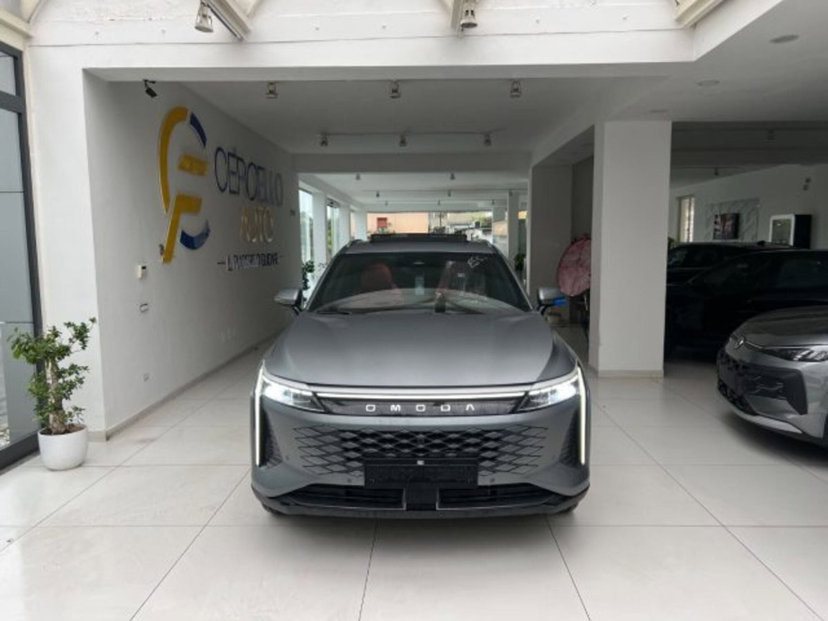 Omoda Omoda 9 SHS-P 1.5 tgdi phev Black Knight i-awd (4)