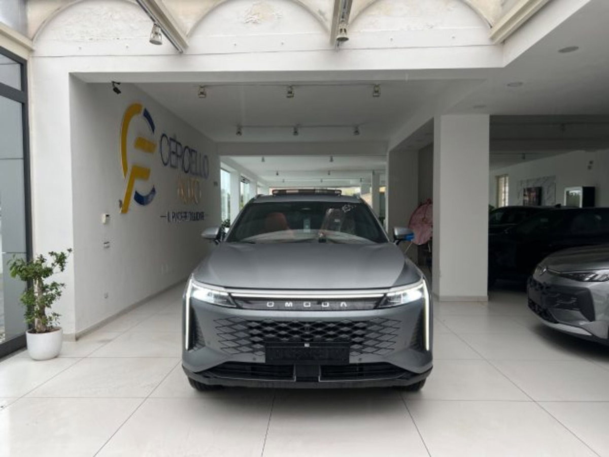 Omoda Omoda 9 SHS-P 1.5 tgdi phev Black Knight i-awd (5)