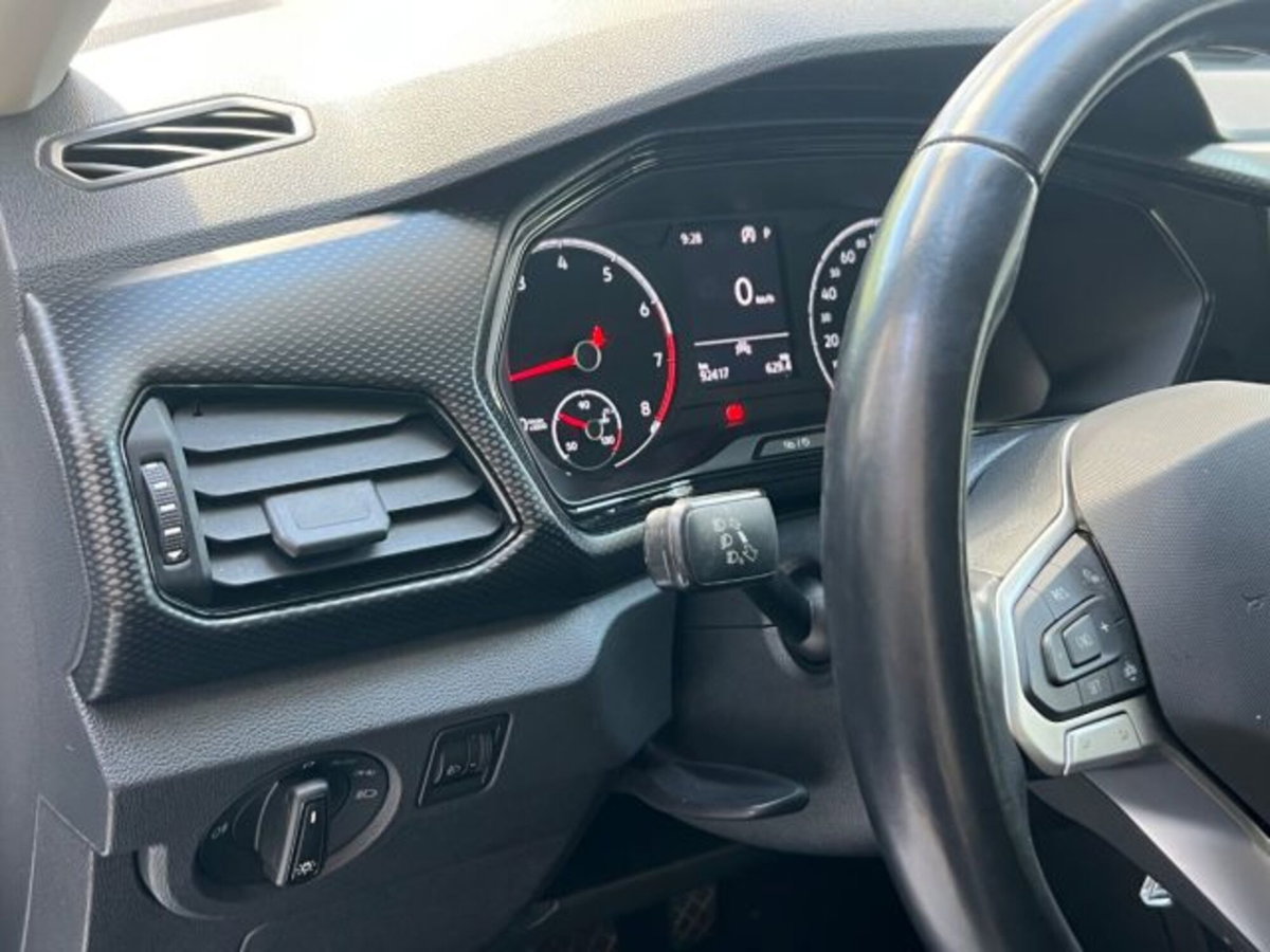 Volkswagen T-Cross 1.0 TSI 110 CV DSG Sport (19)