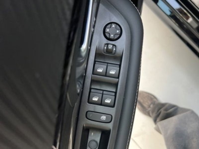 Peugeot 208 1.2 puretech Active s&s 100cv (16)