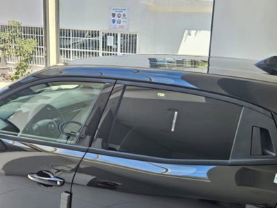 Alfa Romeo Junior 1.2 ibrida Q4 Ti 145cv edct6 (11)