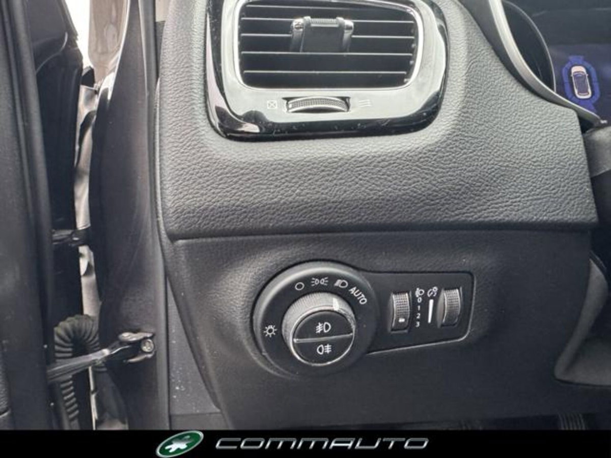 Jeep Compass 2.0 Multijet II 4WD Limited (12)