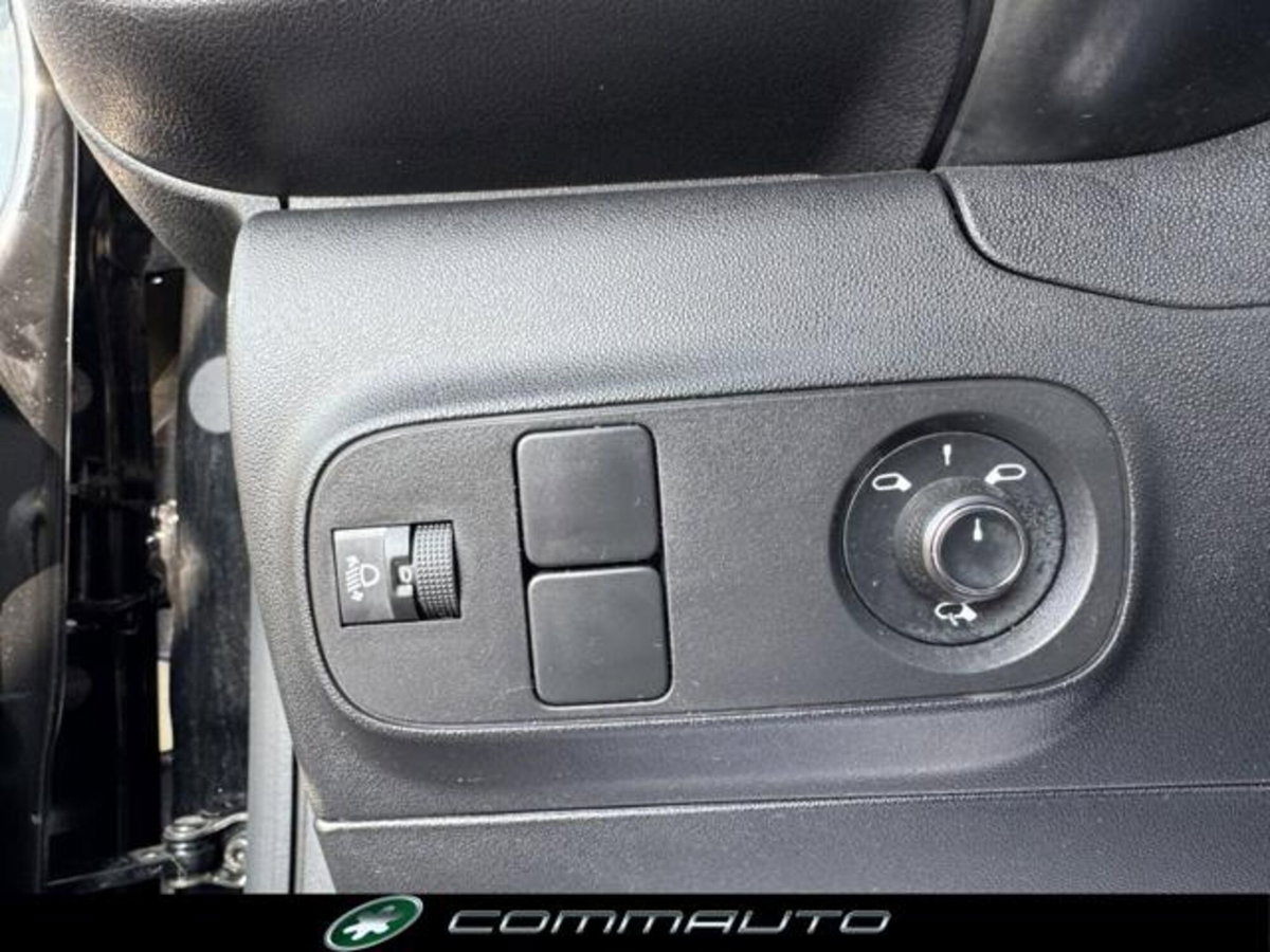 Citroen C3 Aircross 1.2 puretech Plus s&s 110cv (12)