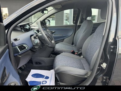 Lancia Ypsilon 1.0 FireFly 5 porte S&S Hybrid Gold Plus (10)