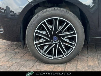 Lancia Ypsilon 1.0 FireFly 5 porte S&S Hybrid Gold Plus (8)