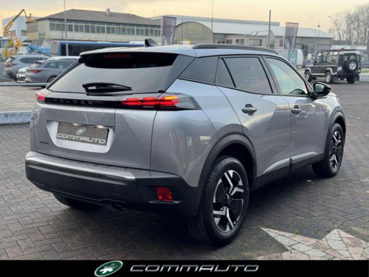 Peugeot 2008 PureTech 100 S&S Allure (4)