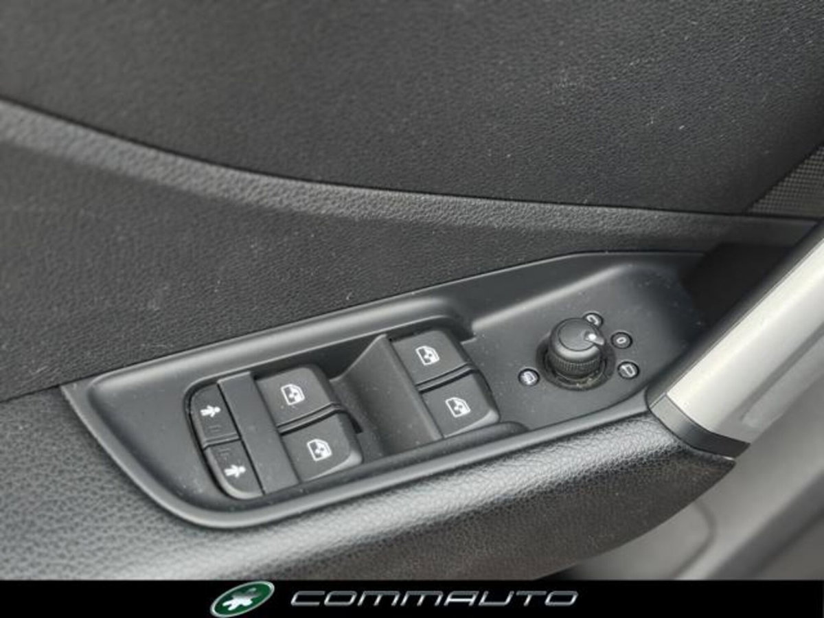 Audi Q2 Q2 30 TDI S tronic Business (11)