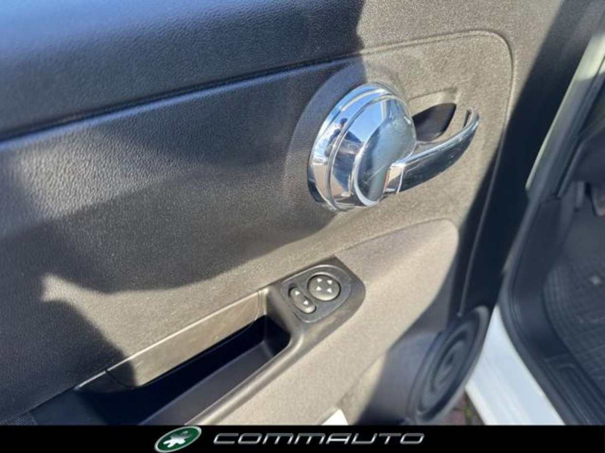Fiat 500 1.0 Hybrid Club (12)