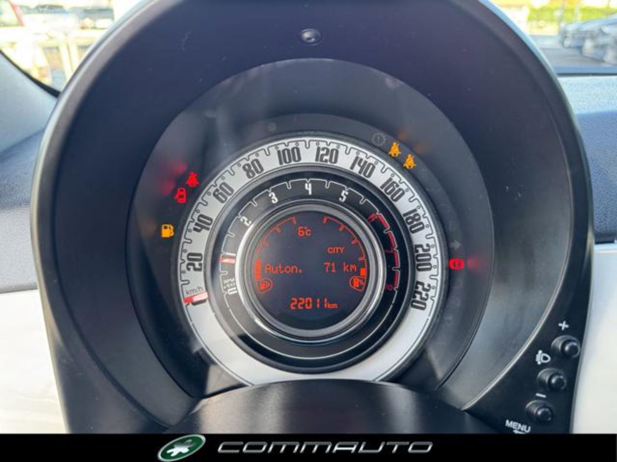 Fiat 500 1.0 Hybrid Club (15)