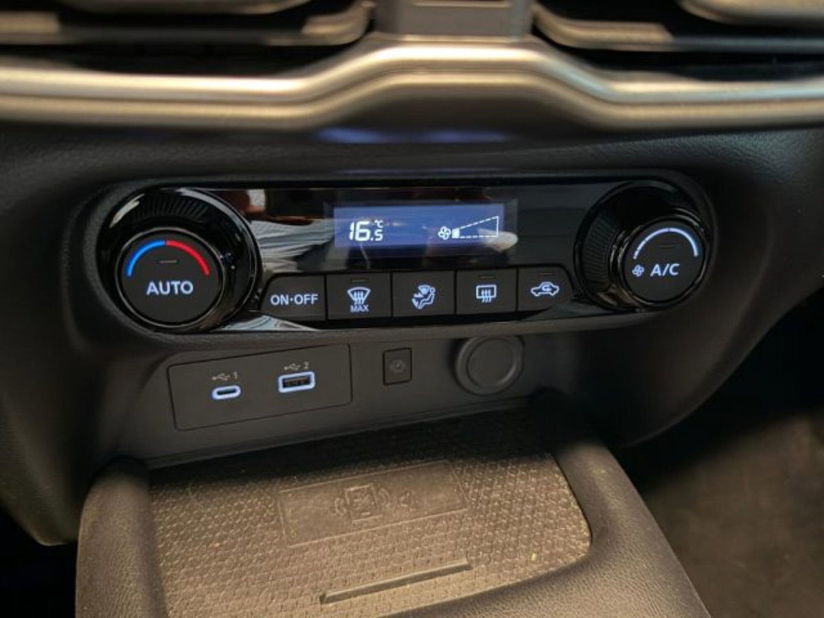 Nissan Juke 1.0 dig-t N-Connecta 114cv (13)