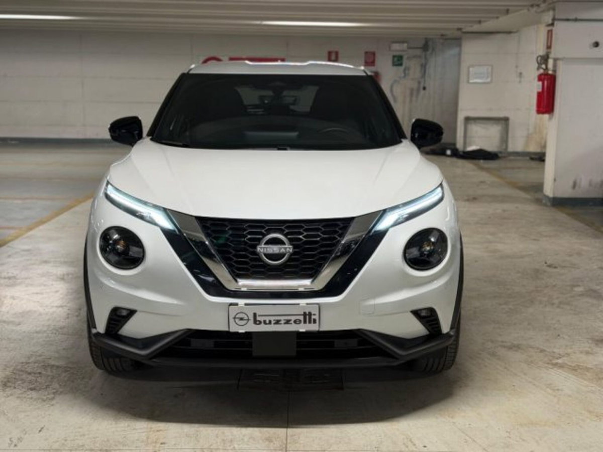 Nissan Juke 1.0 dig-t N-Connecta 114cv (2)