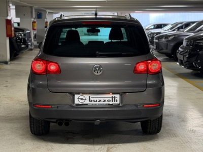 Volkswagen Tiguan 2.0 TDI DPF 4MOTION DSG Sport & Style (5)