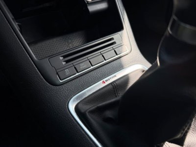 Volkswagen Tiguan 2.0 TDI DPF 4MOTION DSG Sport & Style (8)