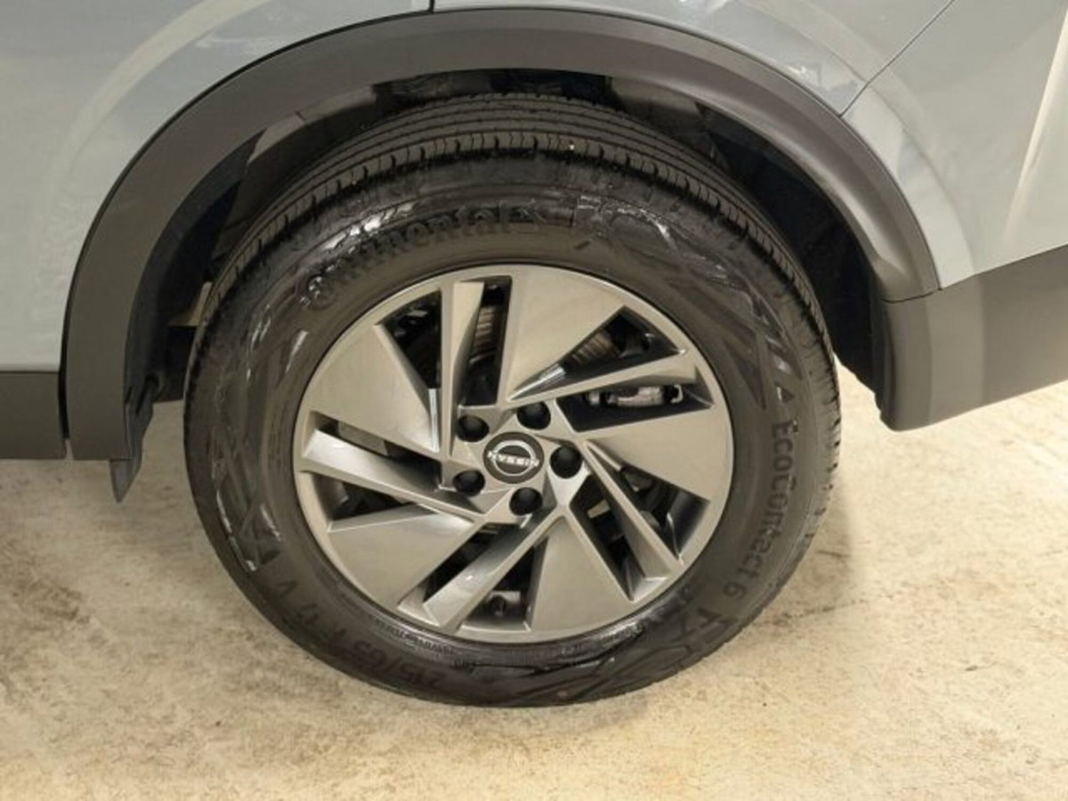 Nissan Qashqai 1.3 mhev Acenta 2wd 140cv (16)
