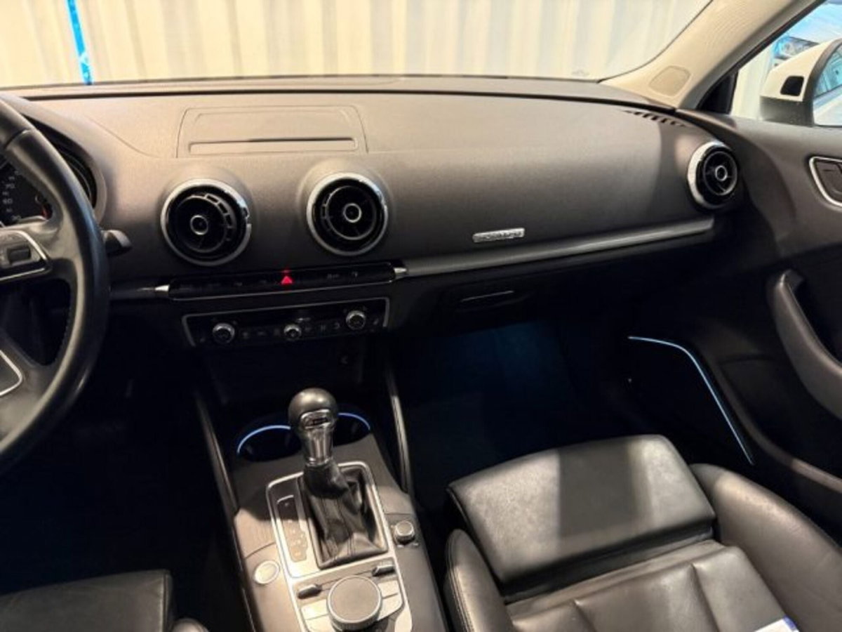 Audi A3 Sportback 2.0 TDI quattro Ambition (8)
