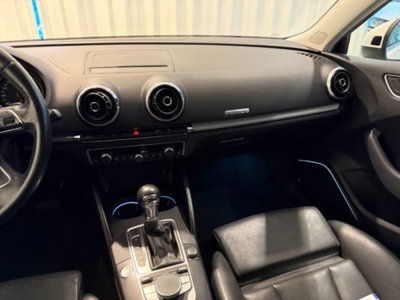 Audi A3 Sportback 2.0 TDI quattro Ambition (8)