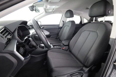 Audi Q3 Sportback 35 TDI quattro S tronic Business Plus (2)