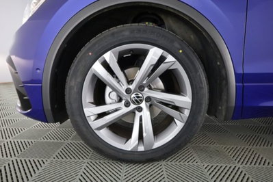 Volkswagen Tiguan 2.0 TDI 150 CV SCR DSG 4MOTION R-Line (8)