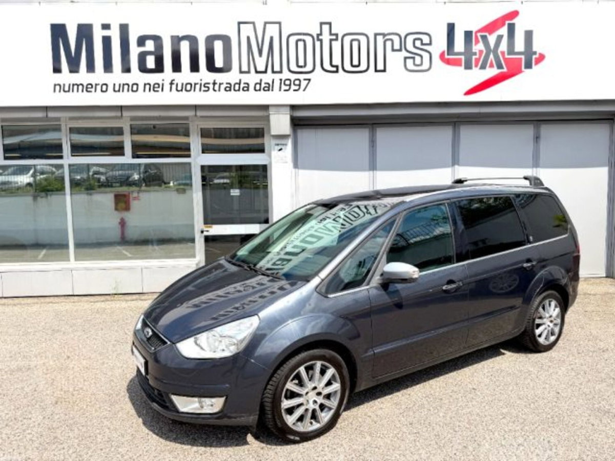 Ford Galaxy 2.0 TDCi 140 CV Ghia DPF (2)