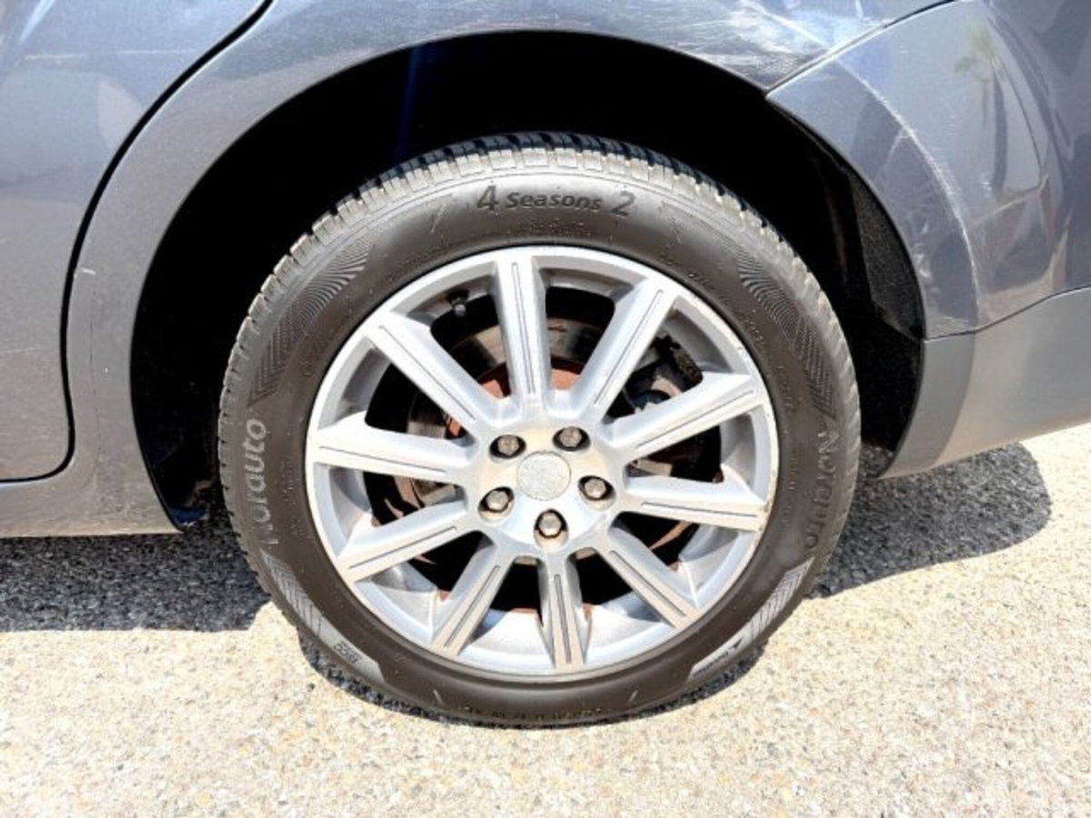 Ford Galaxy 2.0 TDCi 140 CV Ghia DPF (7)