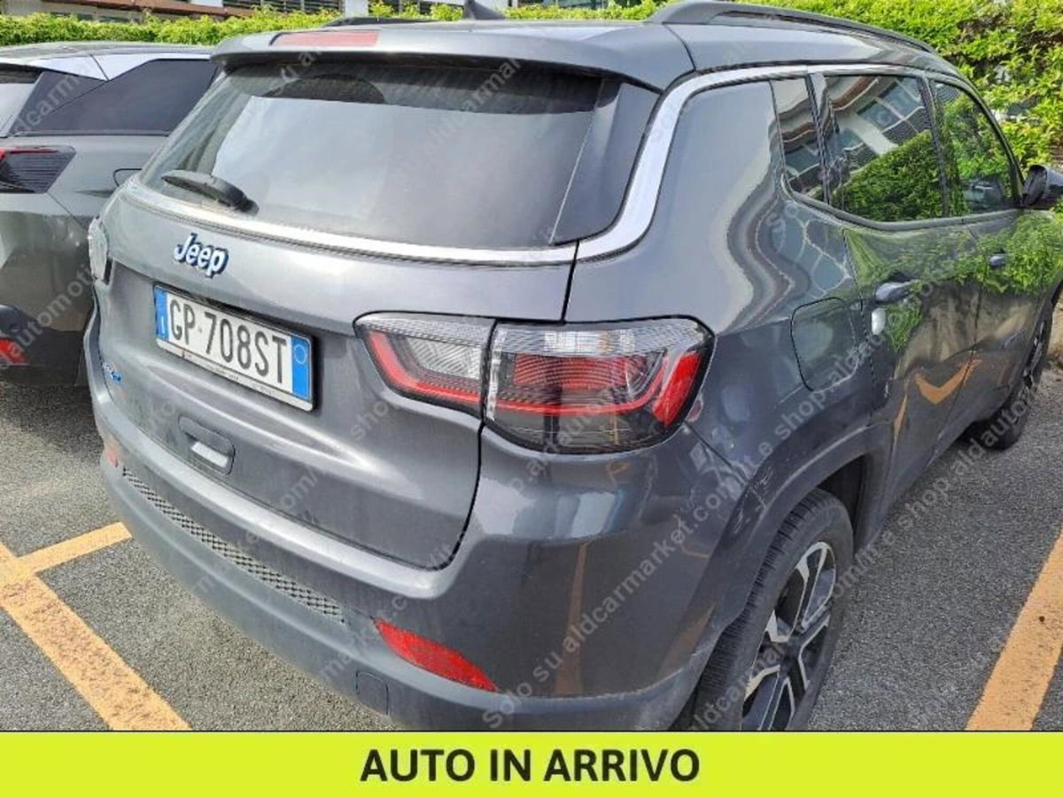 Jeep Compass 1.3 Turbo T4 2WD Limited (3)