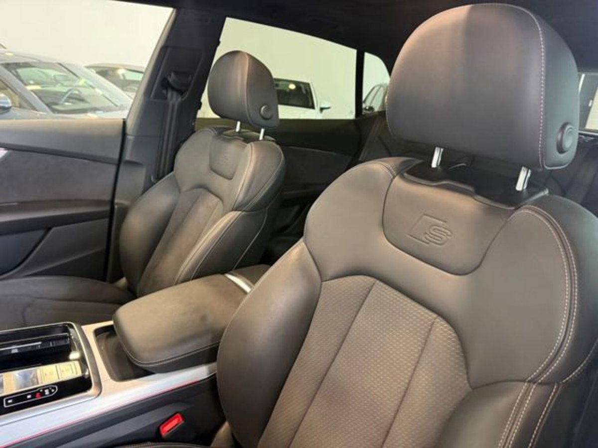 Audi Q8 3.0 tdi mhev S line edition quattro 286cv tiptronic (13)