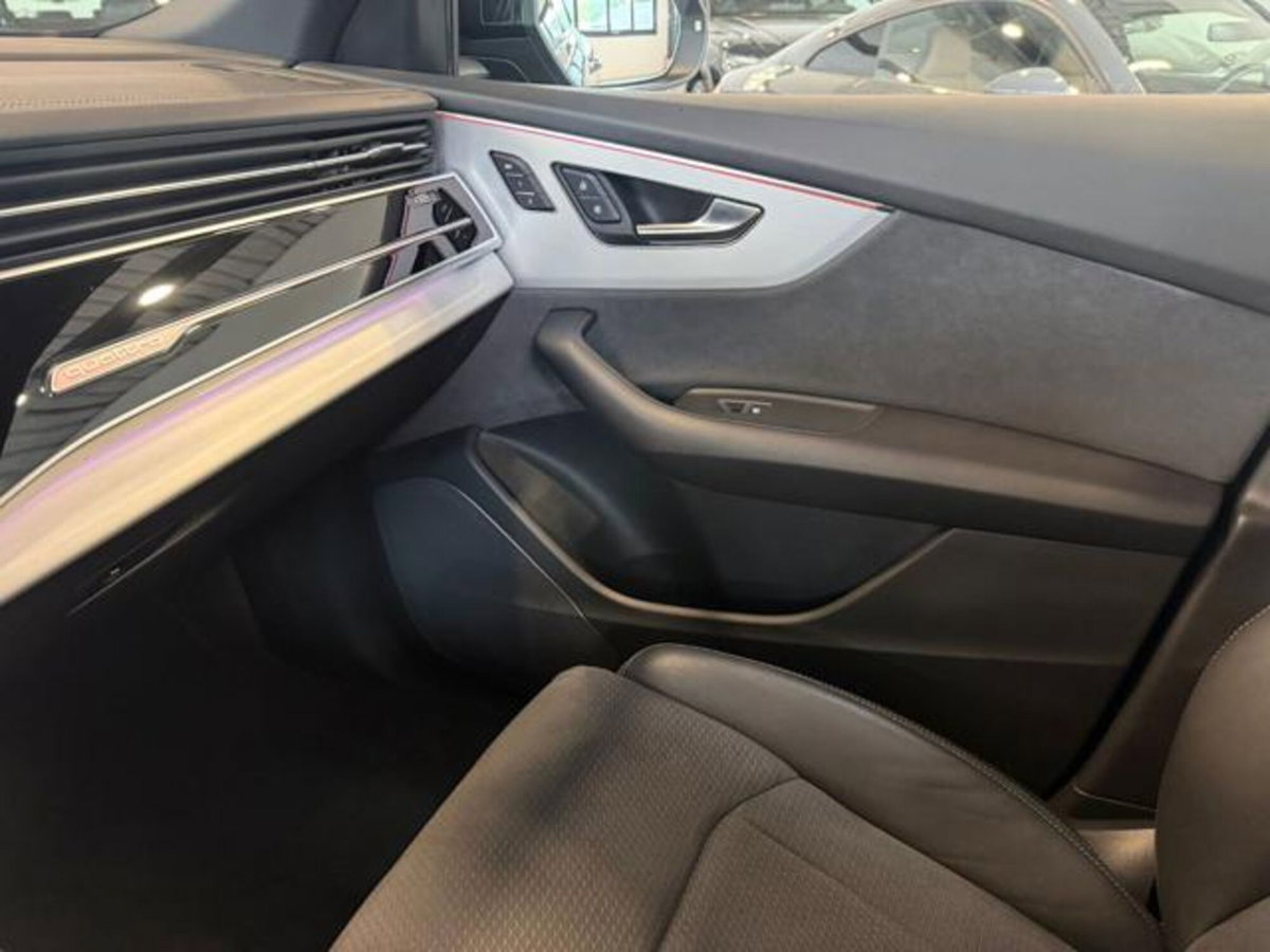 Audi Q8 3.0 tdi mhev S line edition quattro 286cv tiptronic (15)