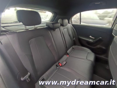 Mercedes-Benz Classe A Sedan 180 d Automatic 4p. Premium (15)