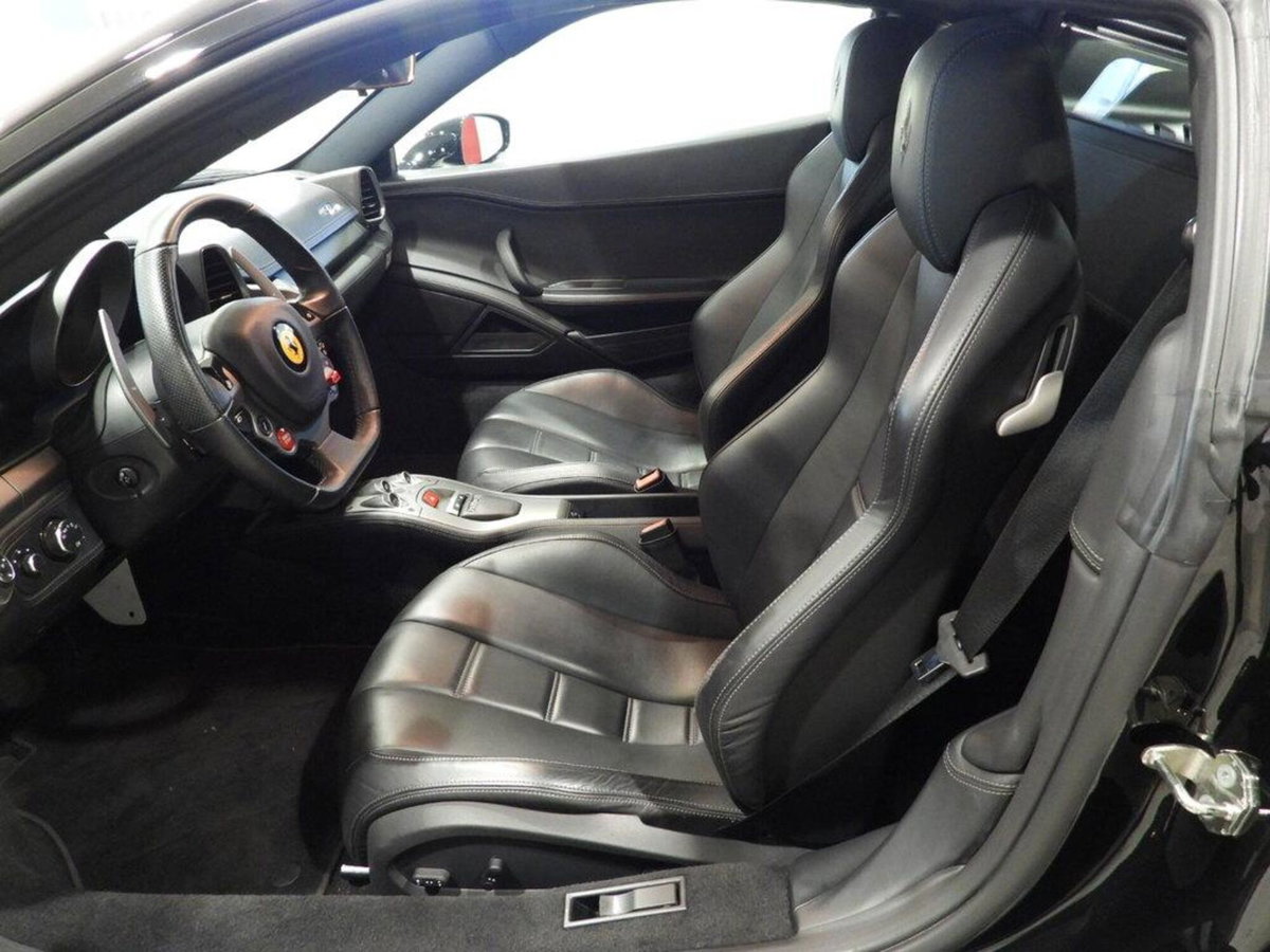 Ferrari 458 Coupé 458 Italia DCT (3)