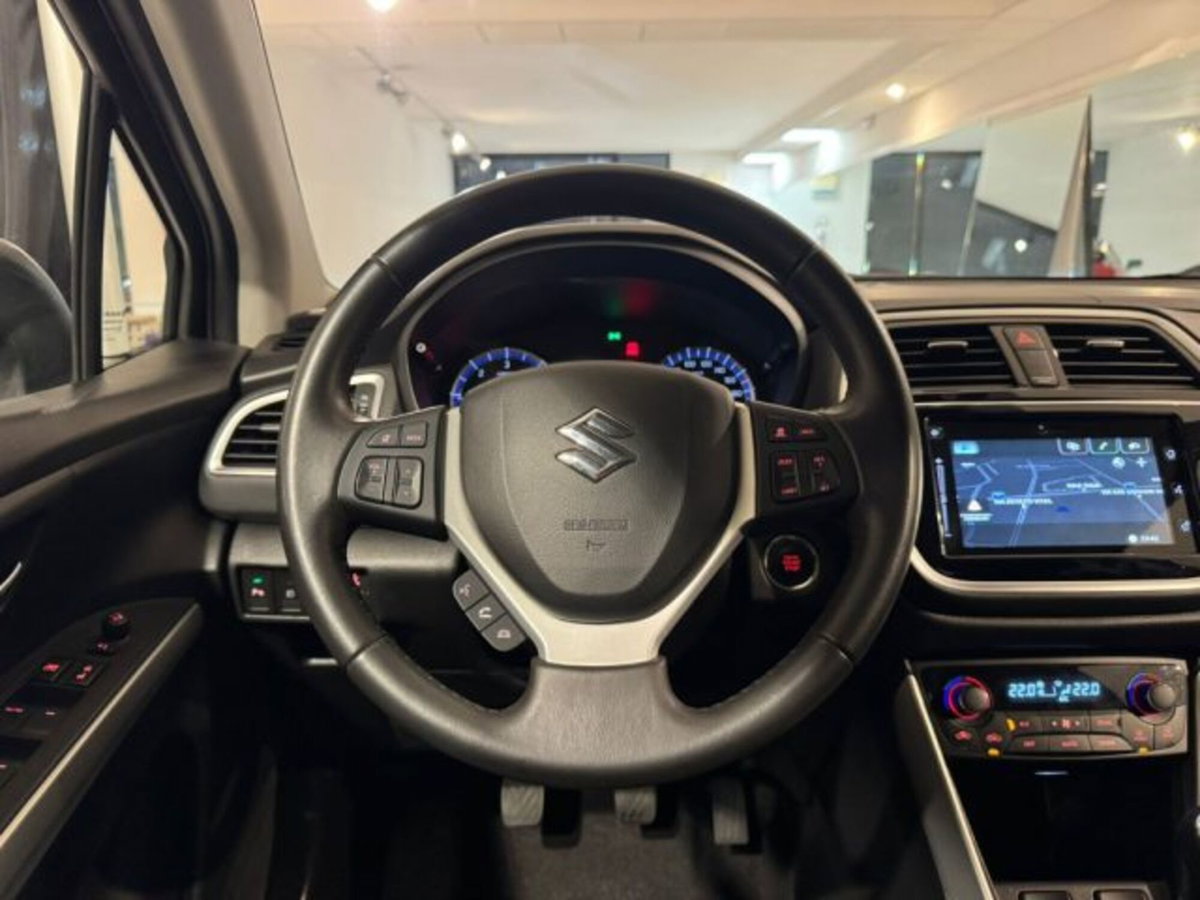 Suzuki S-Cross 1.6 DDiS 4WD All Grip Top (10)