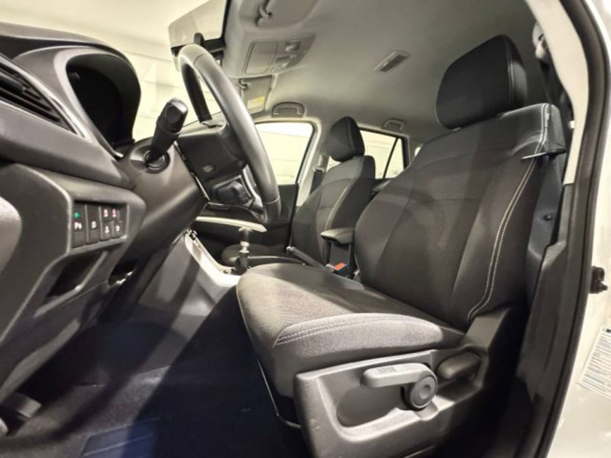 Suzuki S-Cross 1.6 DDiS 4WD All Grip Top (11)