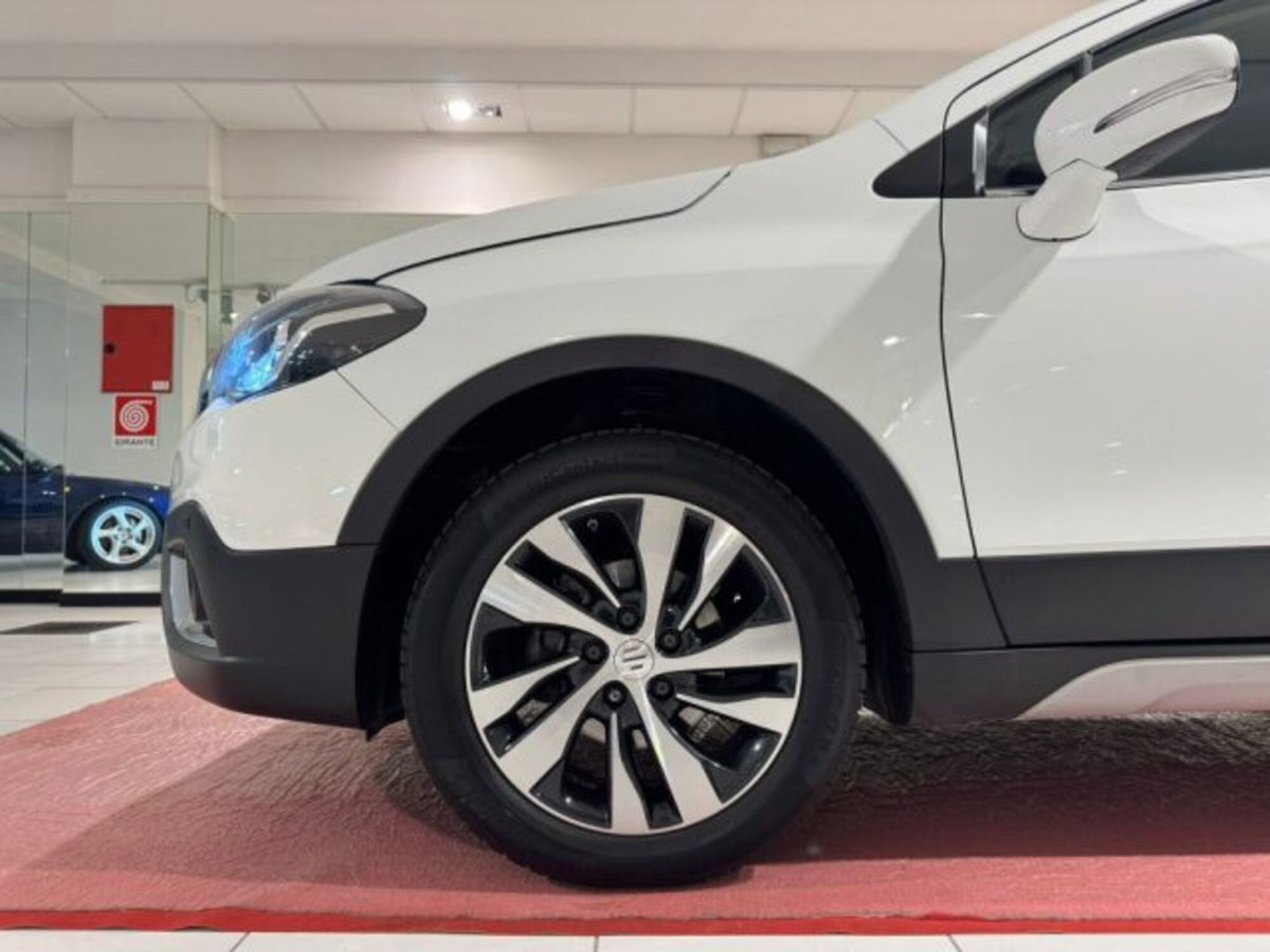Suzuki S-Cross 1.6 DDiS 4WD All Grip Top (4)
