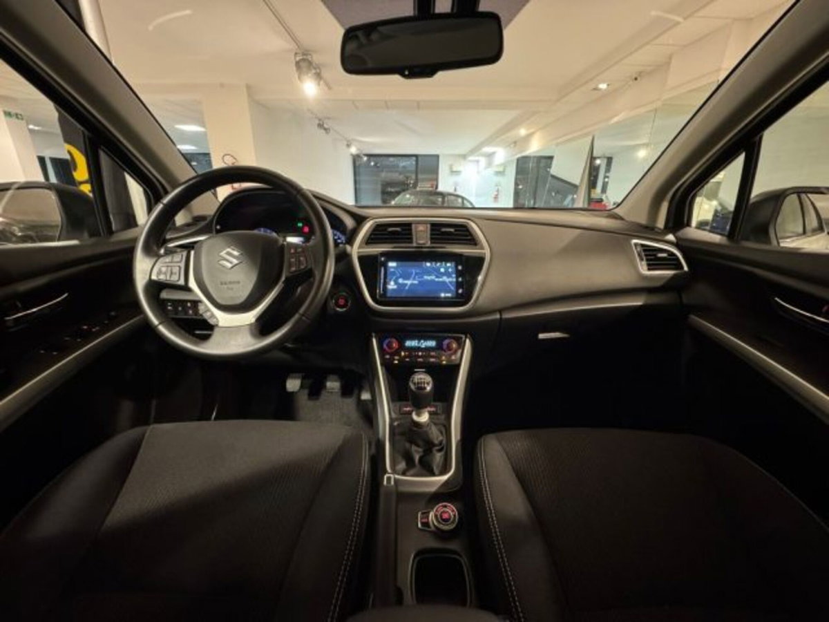 Suzuki S-Cross 1.6 DDiS 4WD All Grip Top (8)