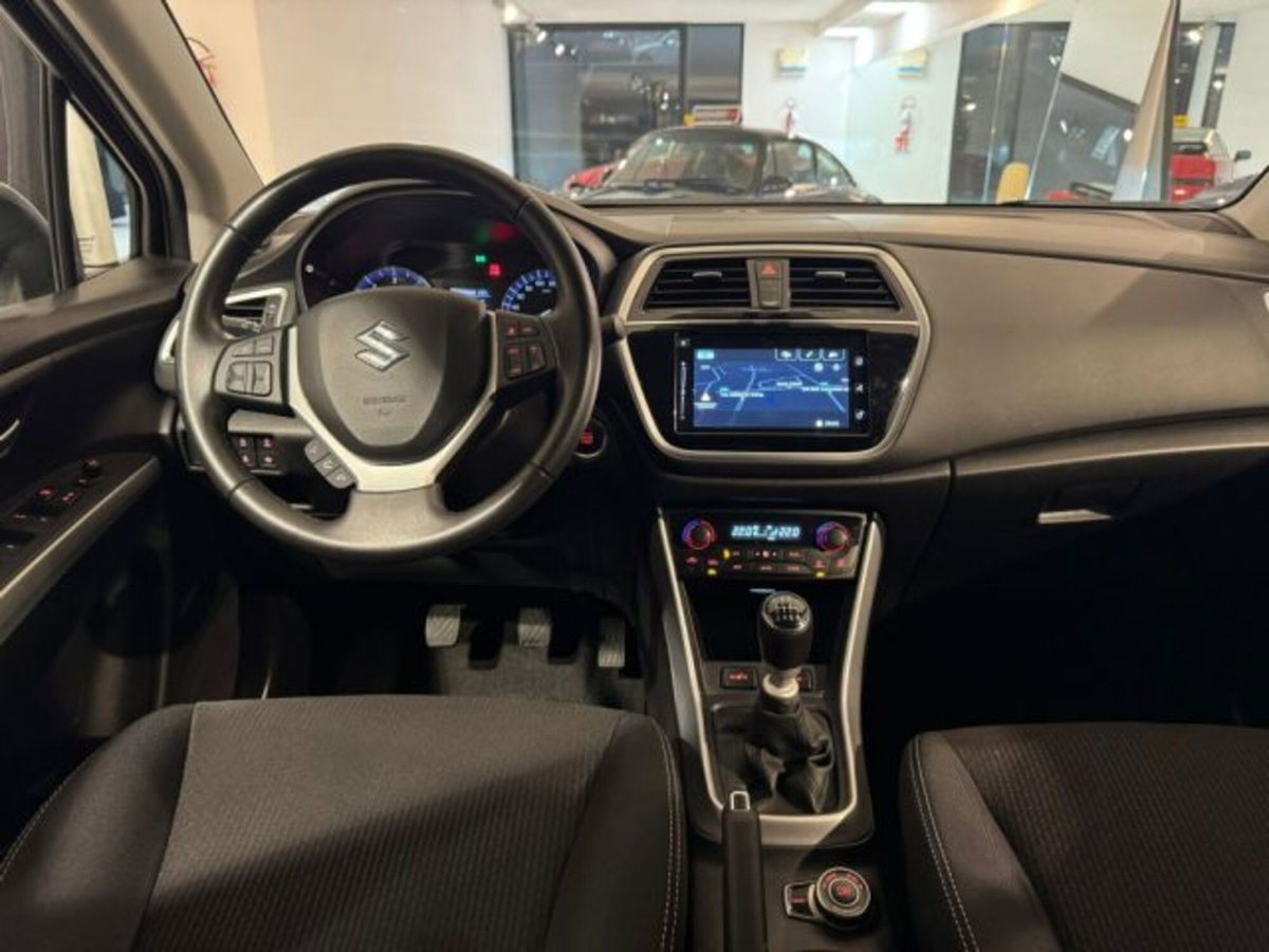 Suzuki S-Cross 1.6 DDiS 4WD All Grip Top (9)