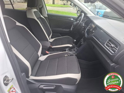 Volkswagen T-Roc 1.0 TSI 115 CV Advanced BlueMotion Technology (9)