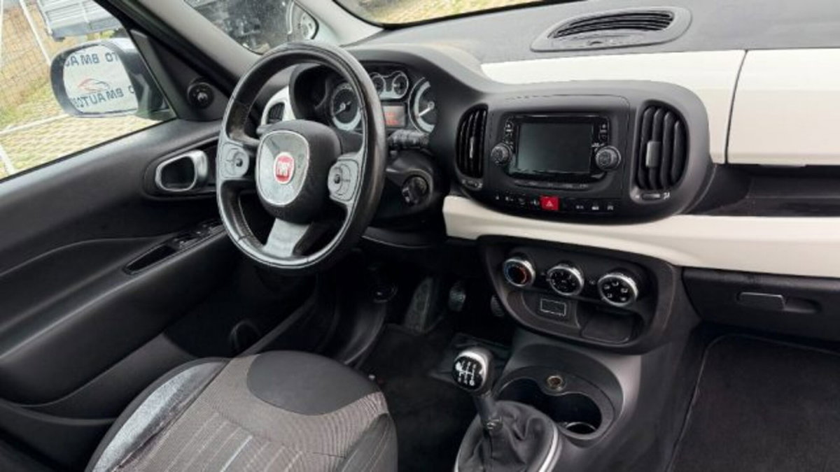 Fiat 500L 1.3 Multijet 95 CV Dualogic Lounge (6)
