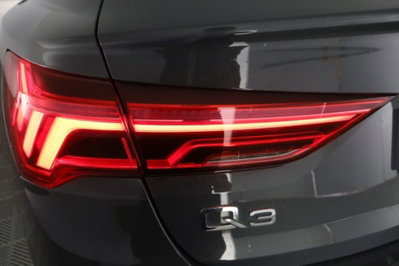 Audi Q3 Sportback 35 TDI quattro S tronic Business Plus (10)